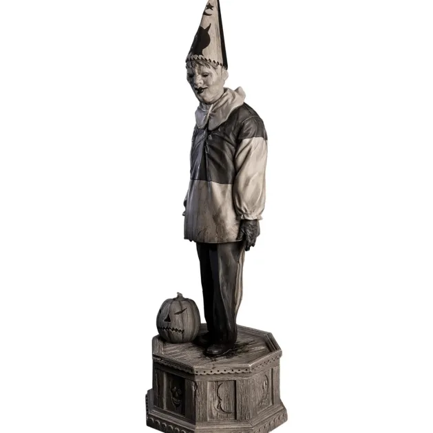 Ghosts Of Halloween - Gunnar Statue