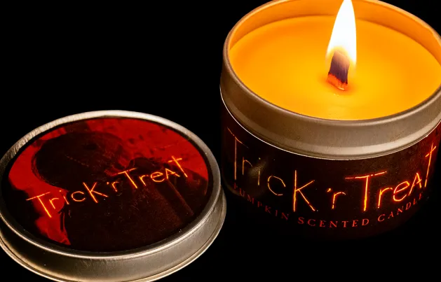 Trick 'r Treat - Pumpkin Scented Candle